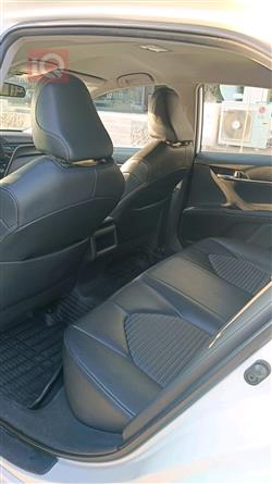 تۆیۆتا کامری